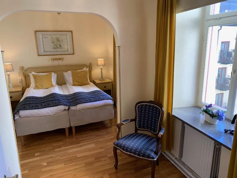Mayfair Hotel Tunneln - image 7