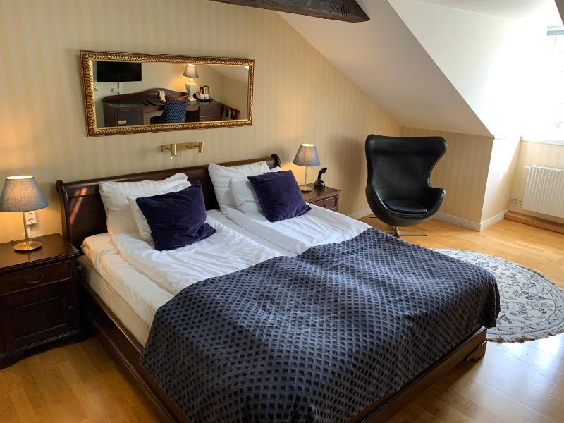 Mini Suite image 1