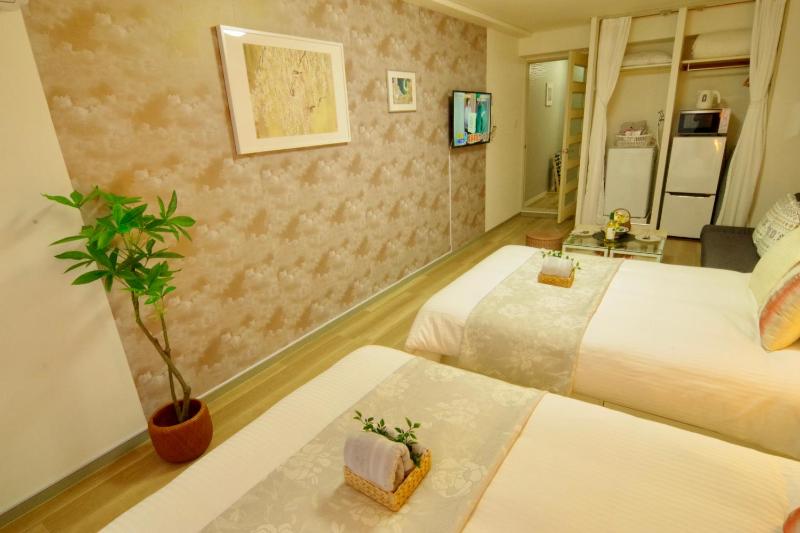 Nippombashi Art Hotel 805 - image 2