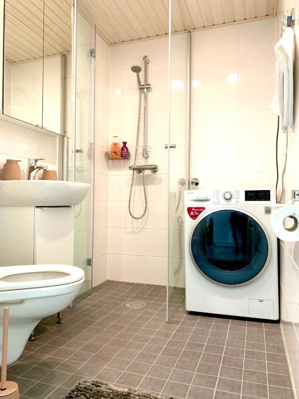 Design Studio Apartment image 3