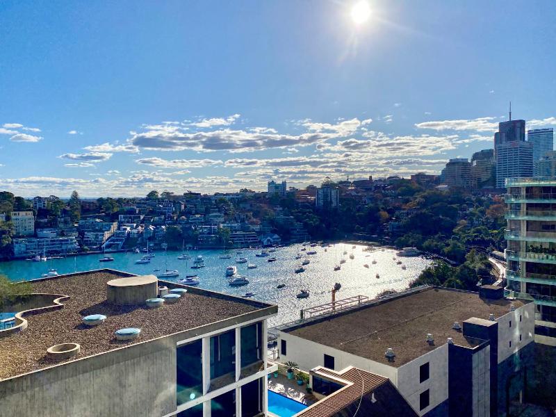 One Bedroom Lower Harbour View Apartment image 2