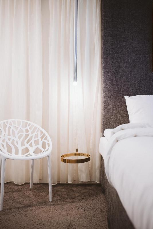 King Suite image 2