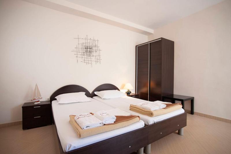 Mandir apartments - Center - image 6