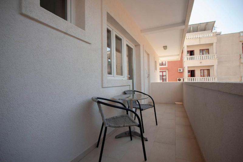 Mandir apartments - Center - image 9