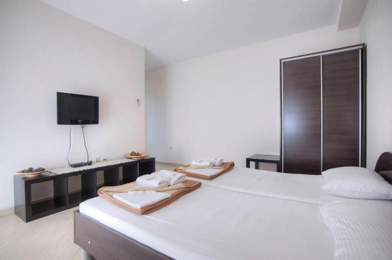 Mandir apartments - Center - image 7