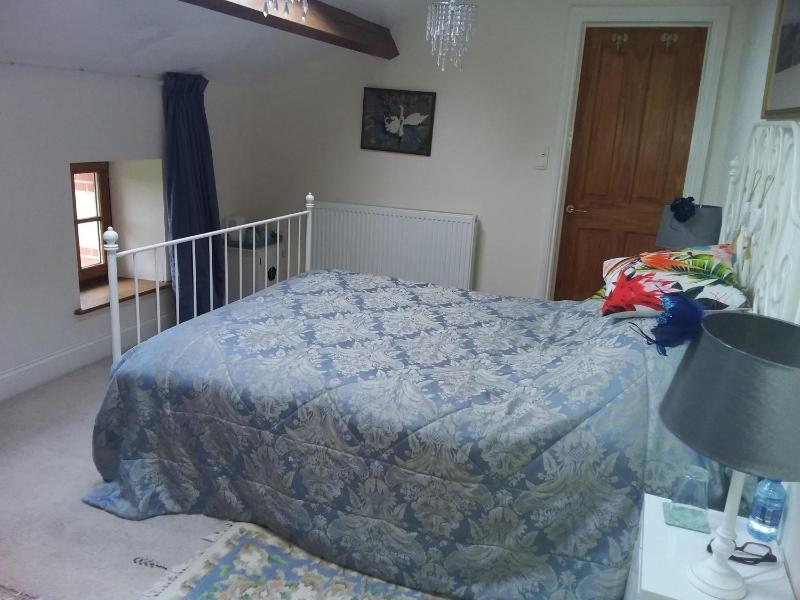 Deluxe Double Room with Bath image 4