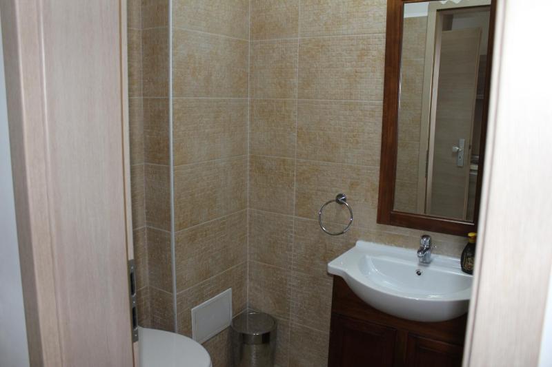 Gabroveni Aparthotel - image 11