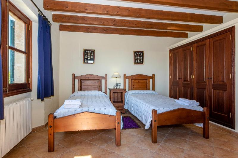 Villa can Canaveret By homevillas360 - image 10