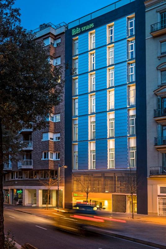 ibis Styles Barcelona Centre - image 6