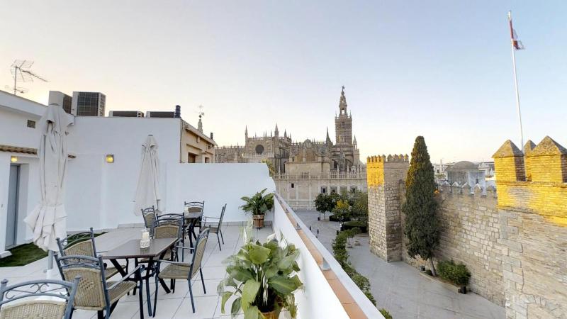Suites Murillo Alcázar - image 12