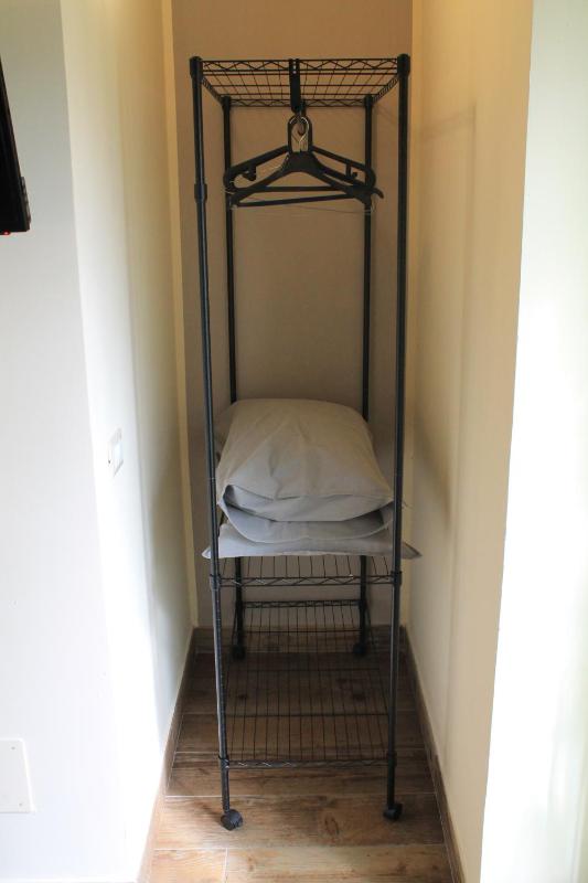 Small Double Room image 3