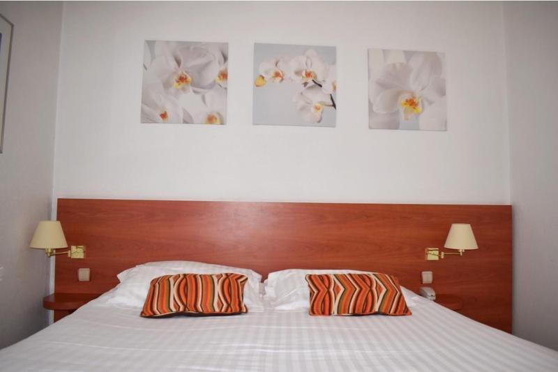 Superior Double Room image 2