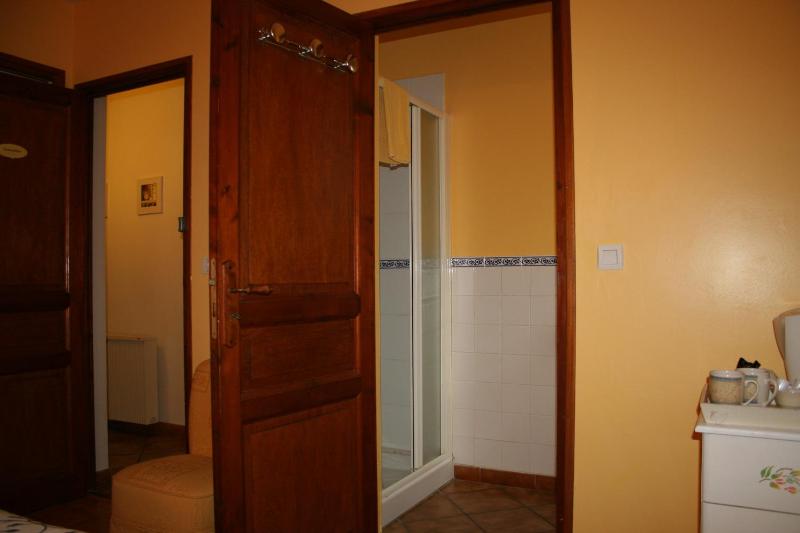Standard Double or Twin Room image 1