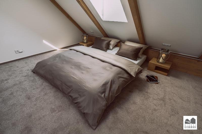 Apartment - Split Level image 1
