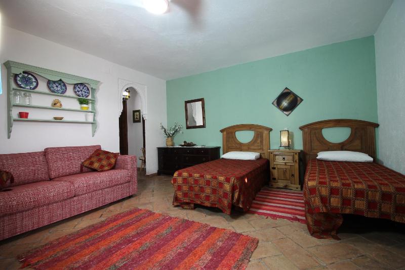 Apartment 1 image 2