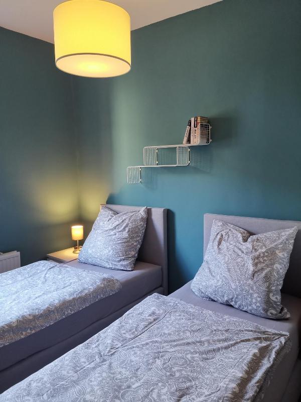One-Bedroom Apartment image 3