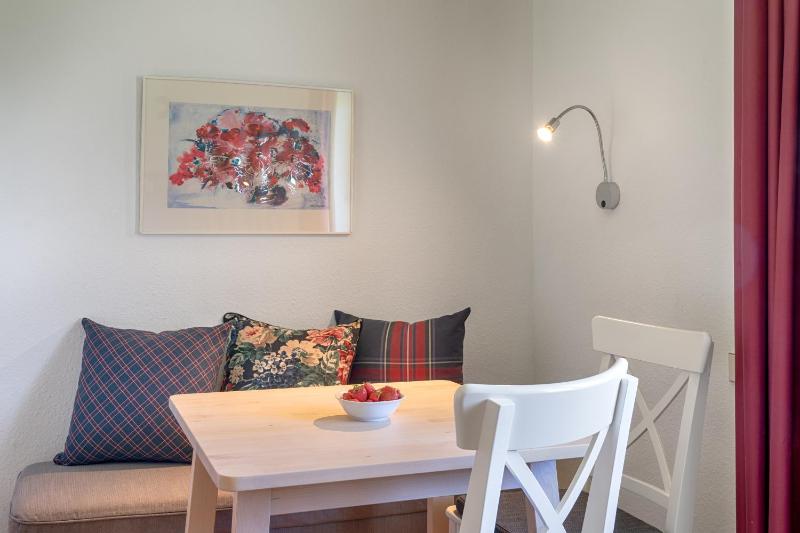 Studio Apartment with Balcony image 2