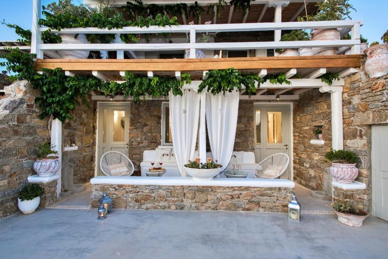 Superior Apartment image 1
