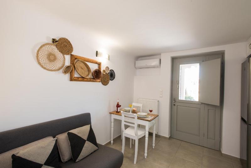 Superior Apartment image 4
