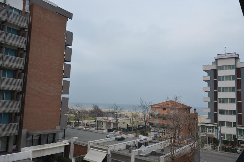 Quadruple Room with Balcony image 3
