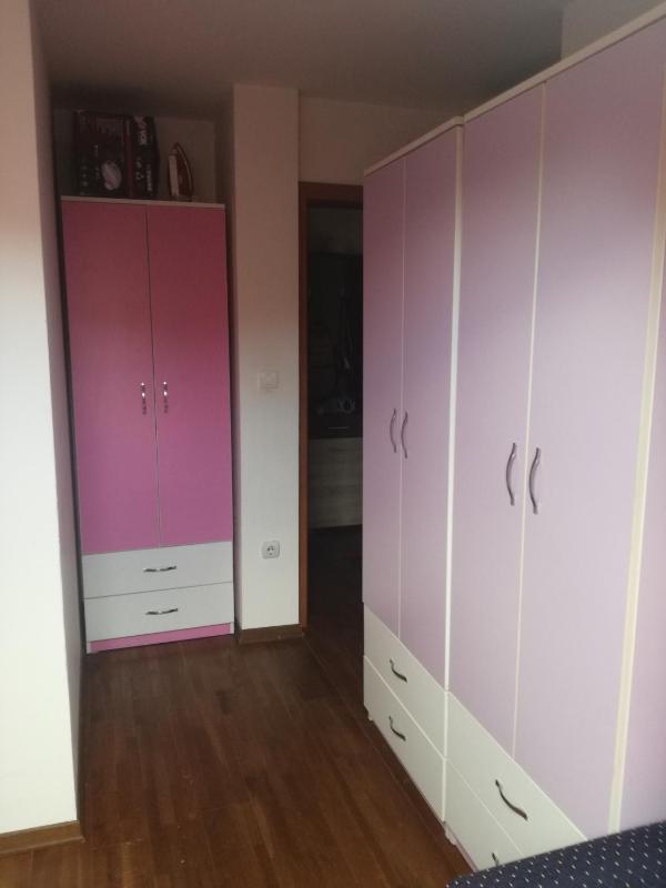 One-Bedroom Apartment image 3