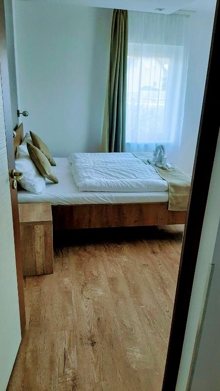 Superior Apartment image 3