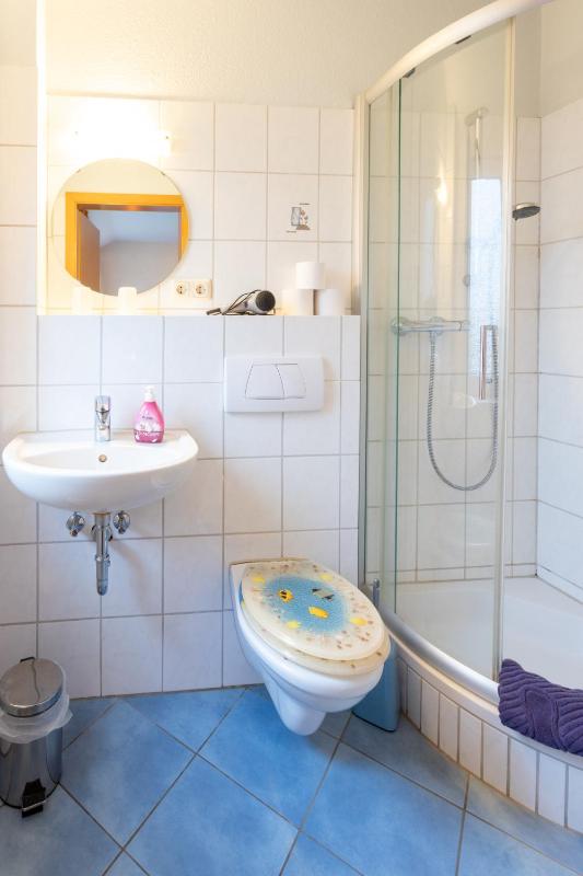 Standard Double Room image 4