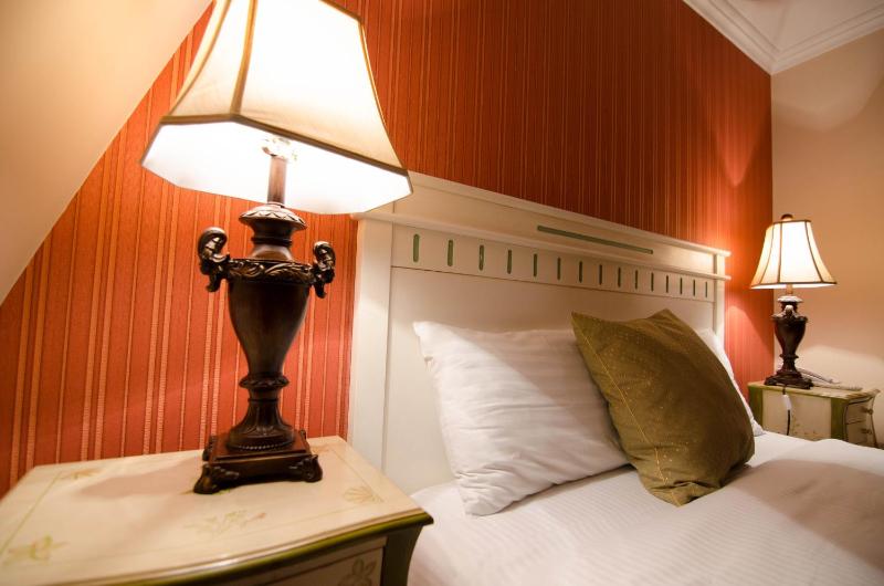 Superior Double Room image 2