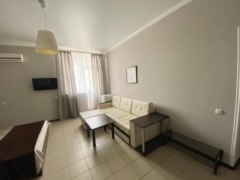 Quadruple Room with Balcony image 2