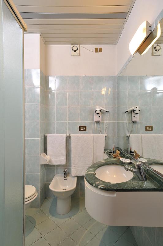 Double Room with Beach Package image 2