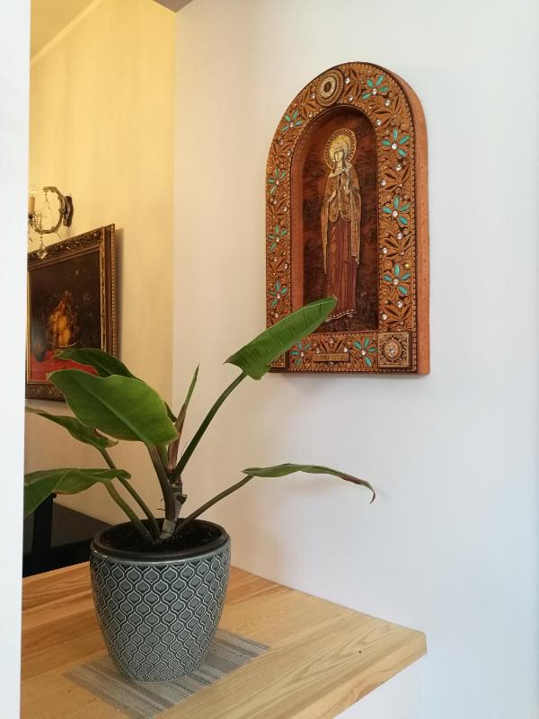 Golden Amber Apartment - image 15