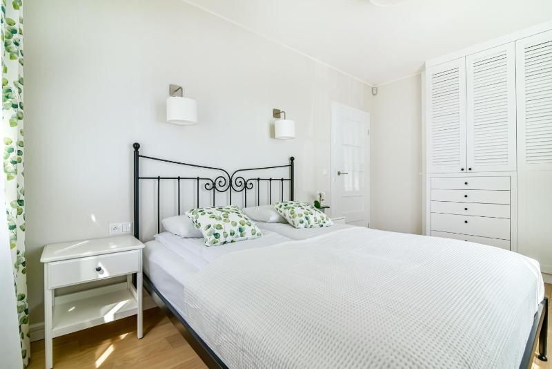Villa Allegra Apartamenty z ogrodem i salą zabaw darmowy parking i leżaki 5minut do morza - image 25