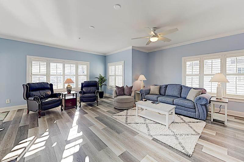 Three-Bedroom Apartment image 1