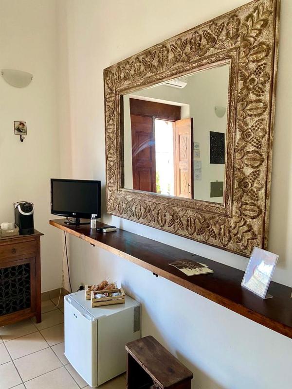 Double Room with Private Bathroom image 3
