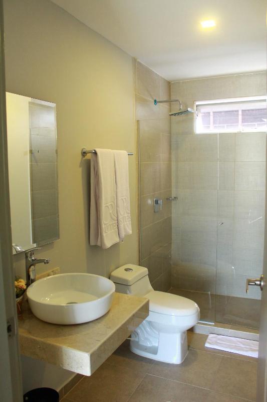 Hotel OR Suites - image 12