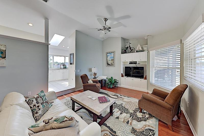Three-Bedroom House image 4