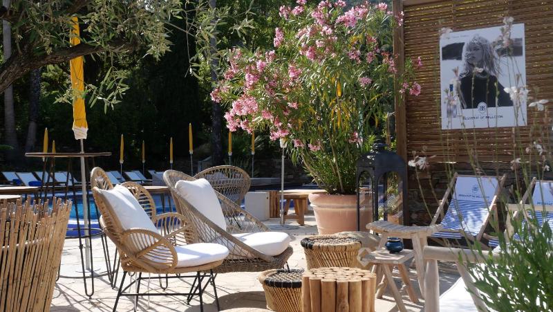 Hôtel La Piscine - image 26