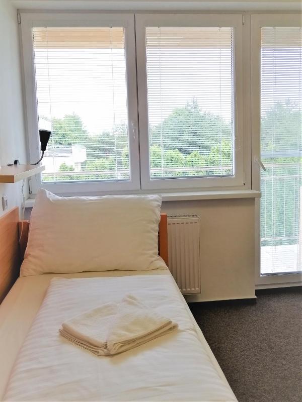 Single Room with Balcony image 3
