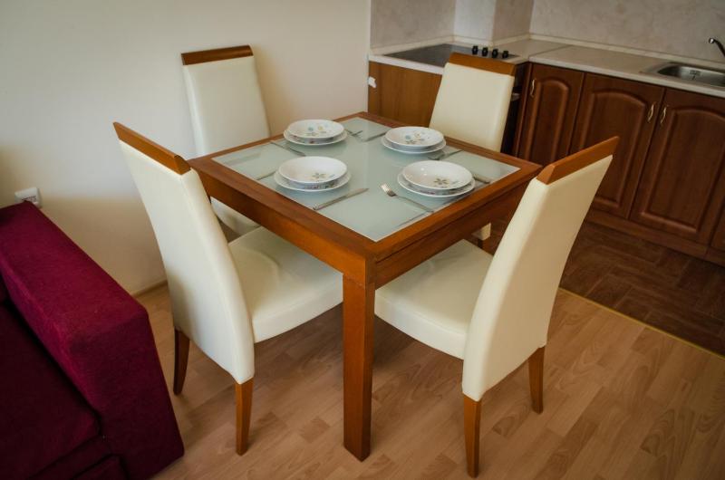 Two-Bedroom Apartment with Balcony (4 Adults + 2 Children) image 4