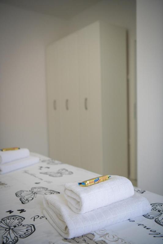 Two-Bedroom Apartment image 4
