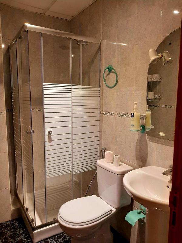 One-Bedroom House image 2