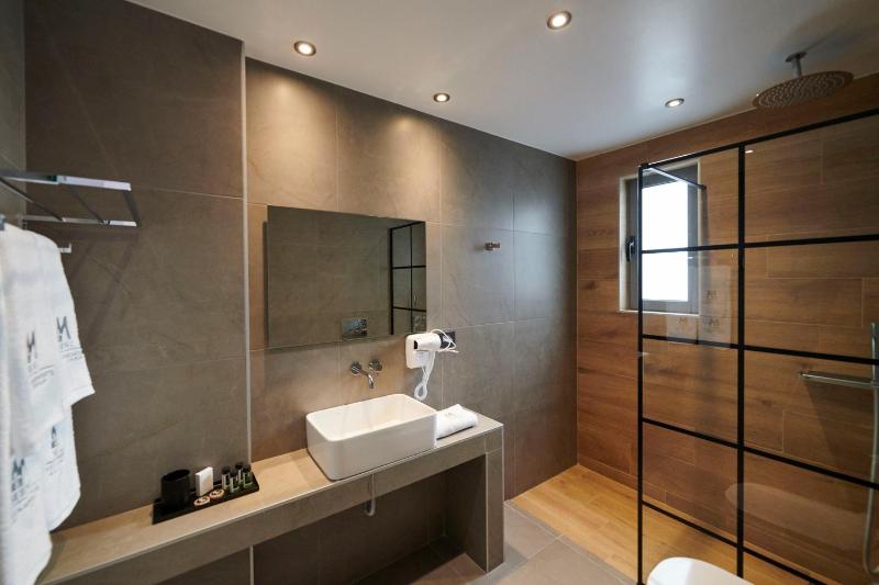 Junior Suite image 3