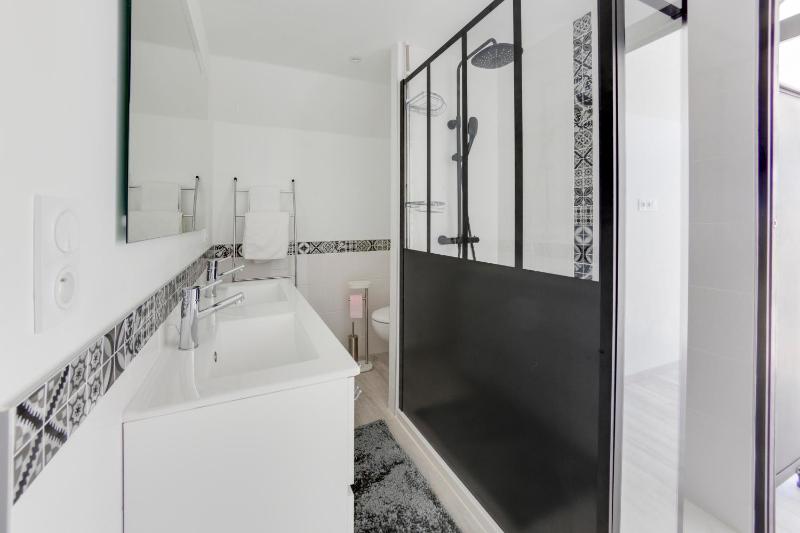 One-Bedroom House image 4