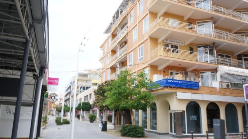 Apartamentos Astoria B - Benidorm - image 1