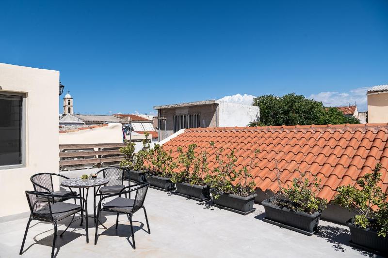 Shalom Luxury Rooms Daliani - image 18