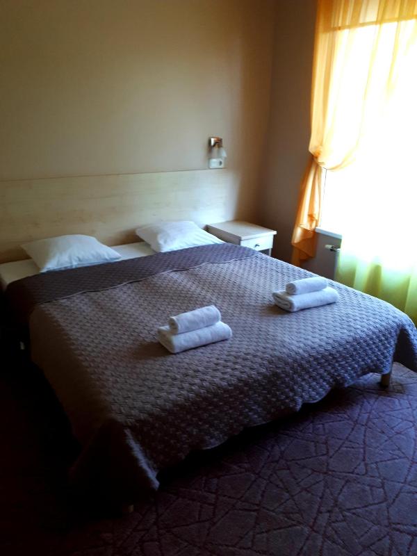 Budget Double or Twin Room image 1