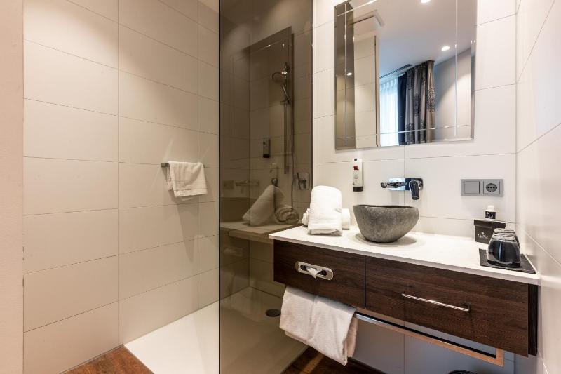 Junior Suite image 3
