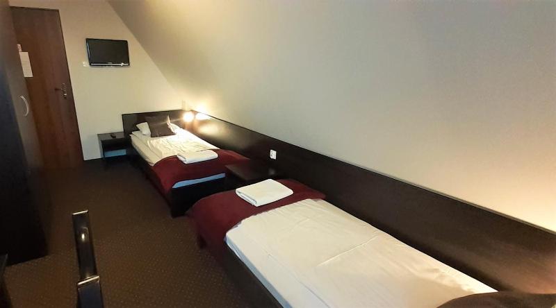 Quadruple Room image 3