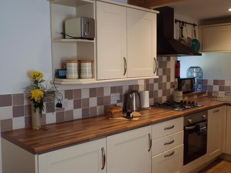 Two-Bedroom House image 3