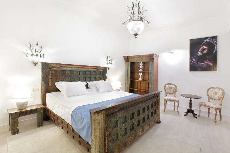 Superior Double Room image 3